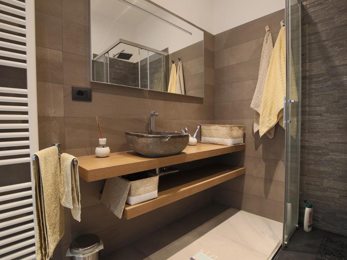 Appartamento Bb House Savona Esterno foto